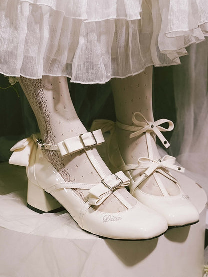 Lolita Toe Heels Polished Middle Accents Bow Design Elegant Square T-strap White with