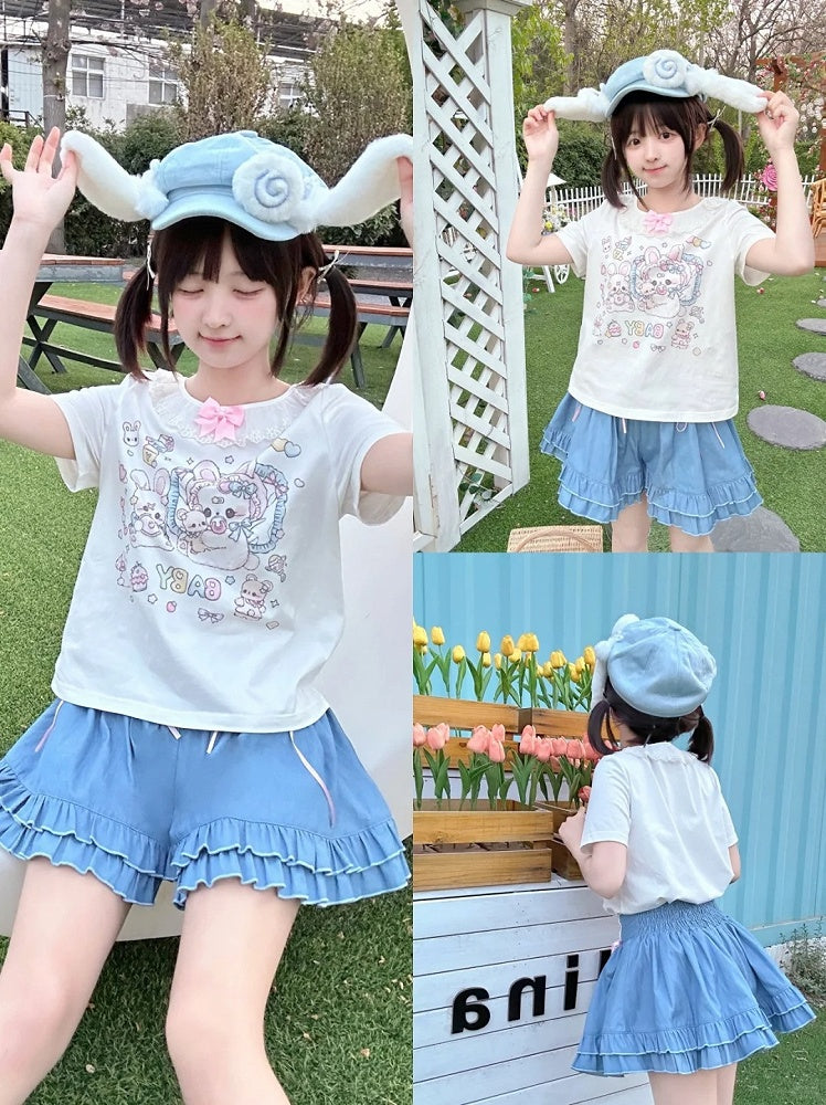 ホワイトのフリルネックラインの愛らしいウサギのプリントTシャツ