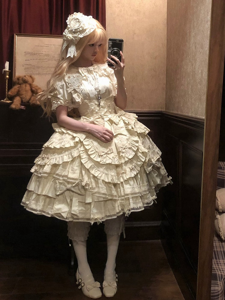 Akzentkleid Beige, mehrlagiger Saum unter Rüschen, süßes Lolita-Kleid mit Schleife an der Brust