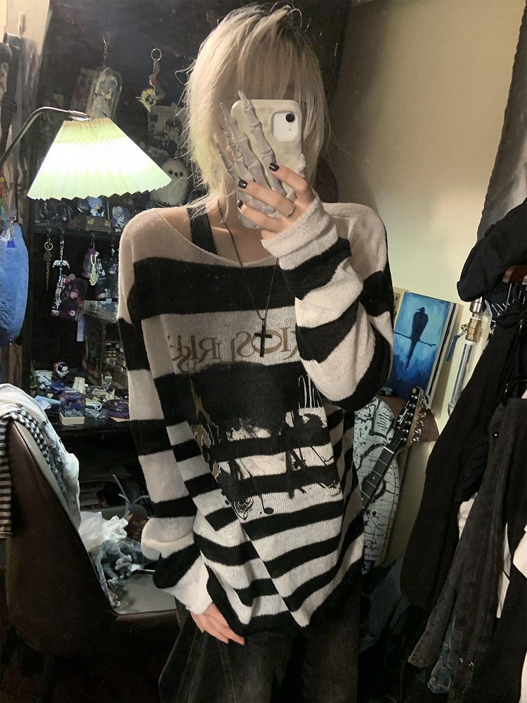 Subculture-style White with Patter Black Knit Sweater Crewneck Striped