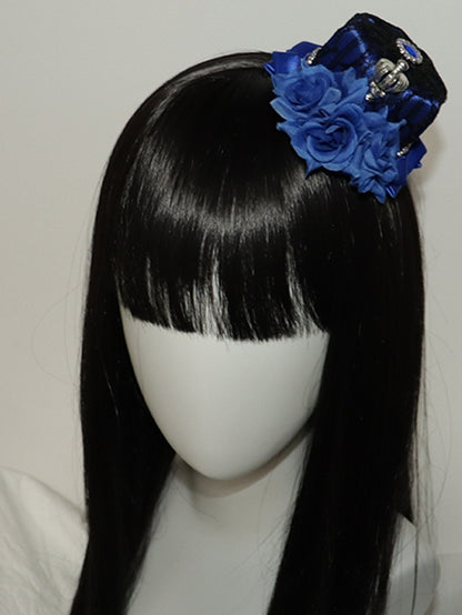 青/赤の帽子の装飾とラインストーンの王冠レースのミニデザインの花柄