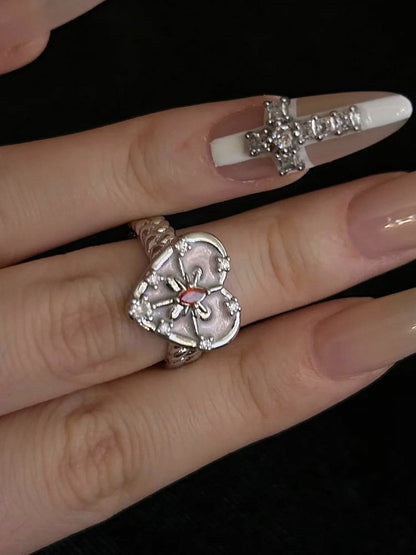 Bague Y2K argentée ornée de strass - Kiwi Store