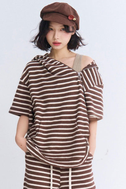 luftig locker sitzendes Tee mit Kapuze