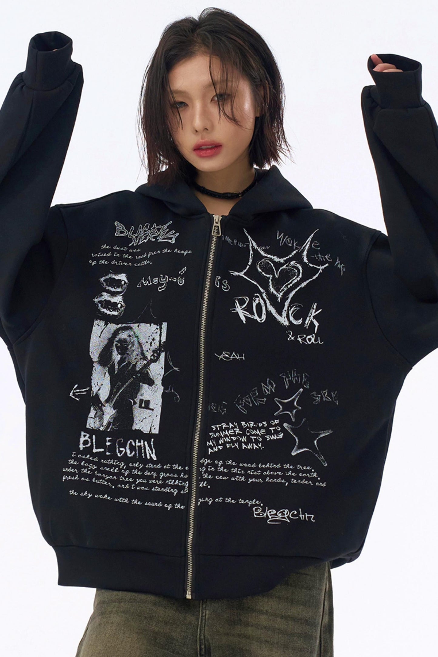 フード付きルーズパーカー グラフィティ