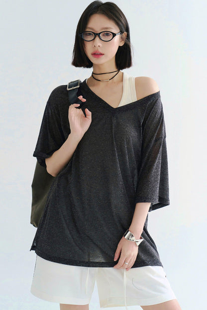軽量シアーVネックTシャツ
