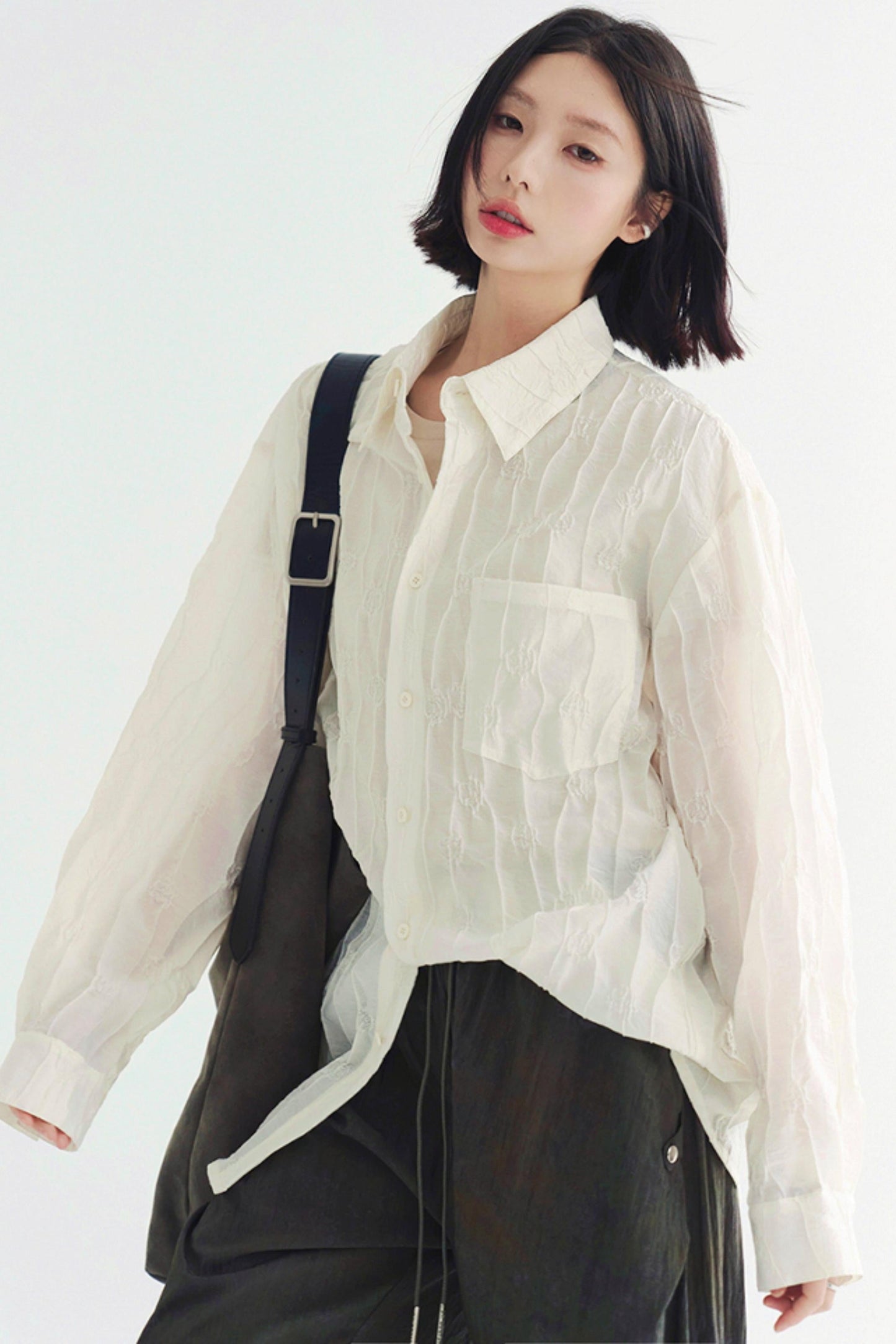 トップス 軽量 無地 長袖