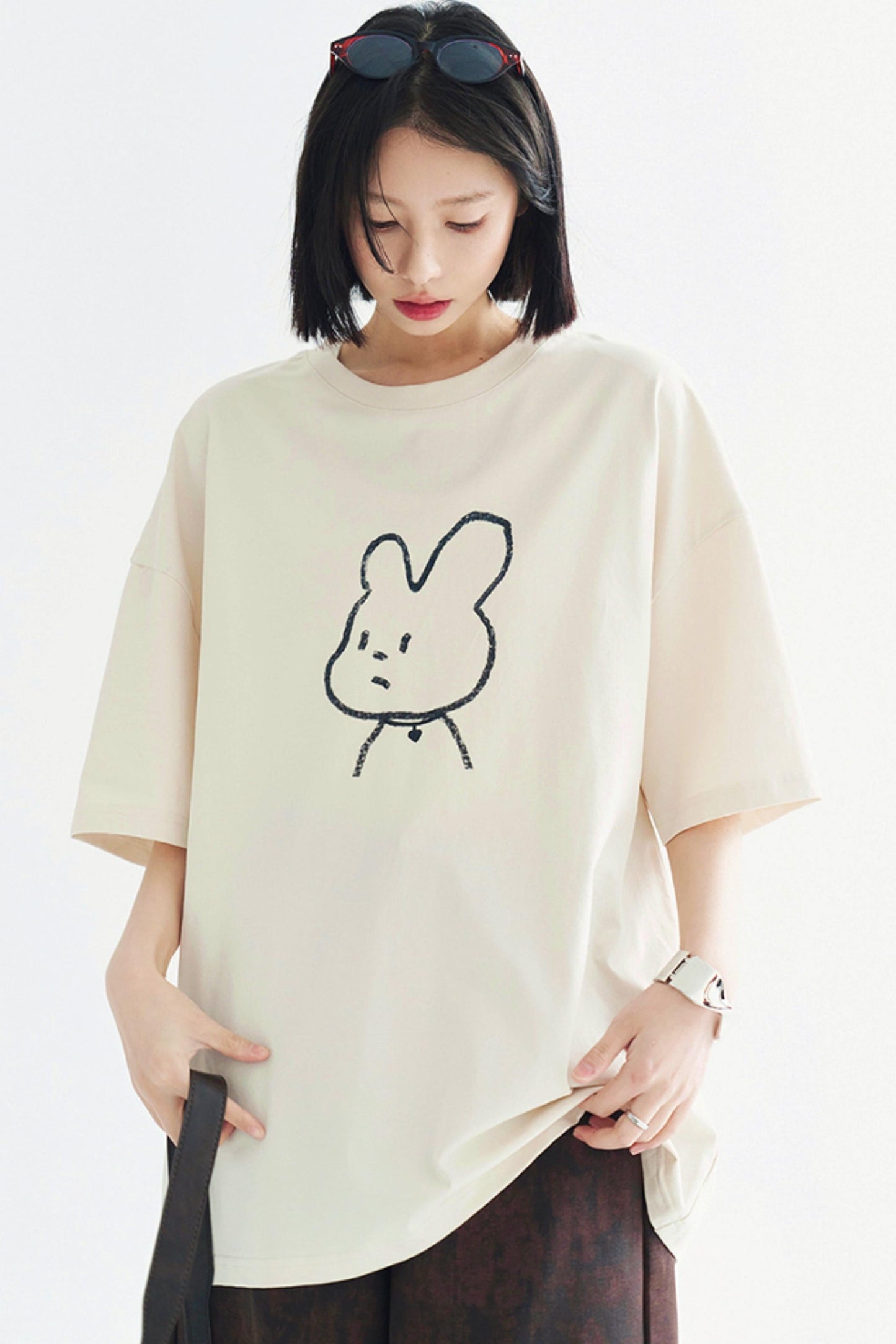 インクミニマリストTシャツスケッチ