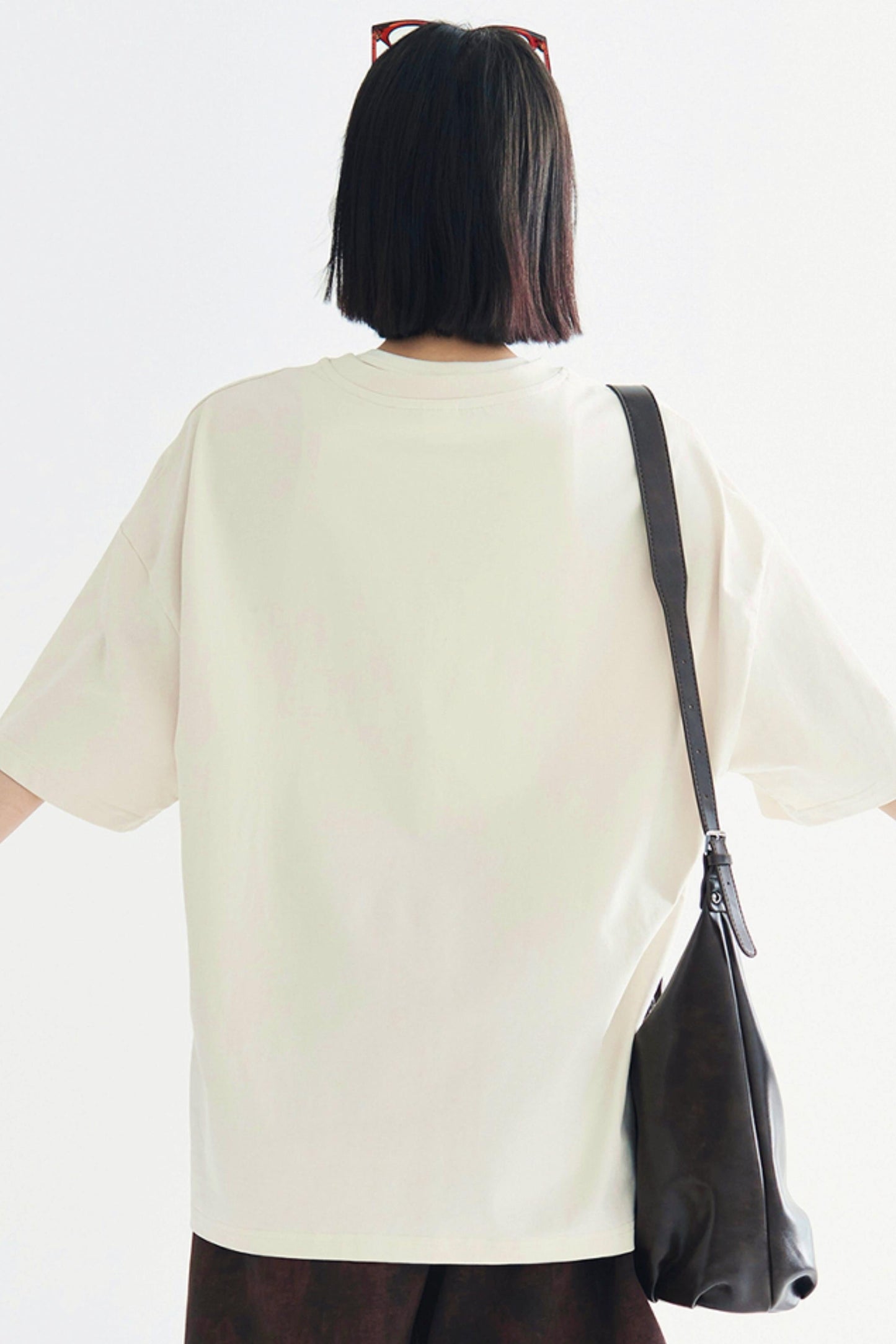 インクミニマリストTシャツスケッチ