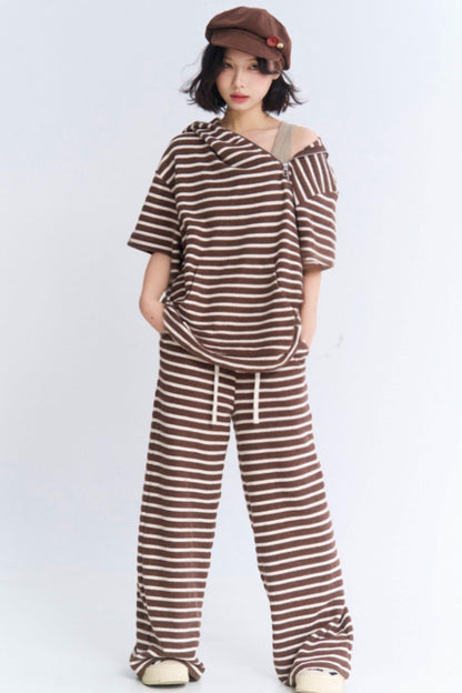 luftig locker sitzendes Tee mit Kapuze