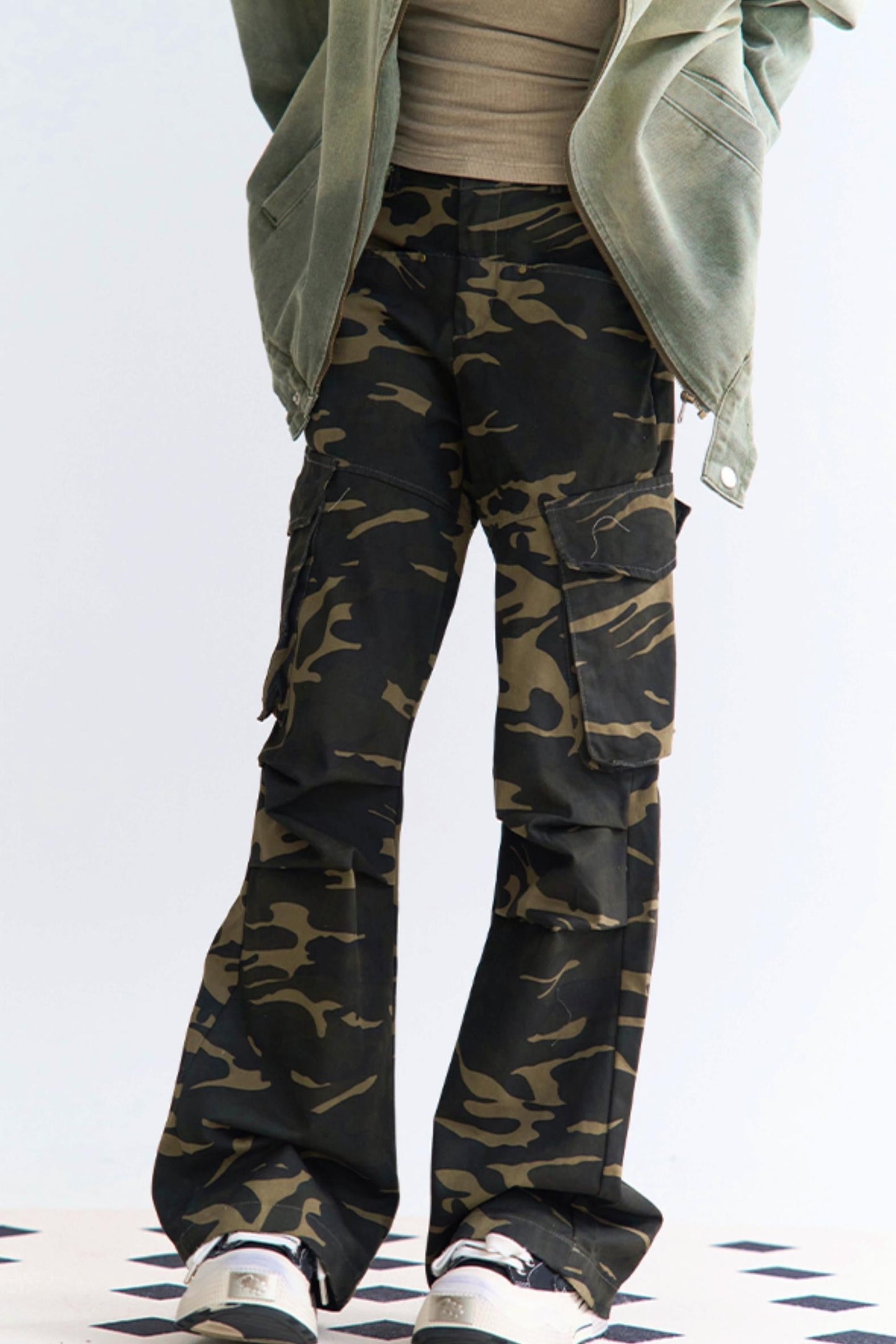 フィットパンツ 迷彩柄 リラックス