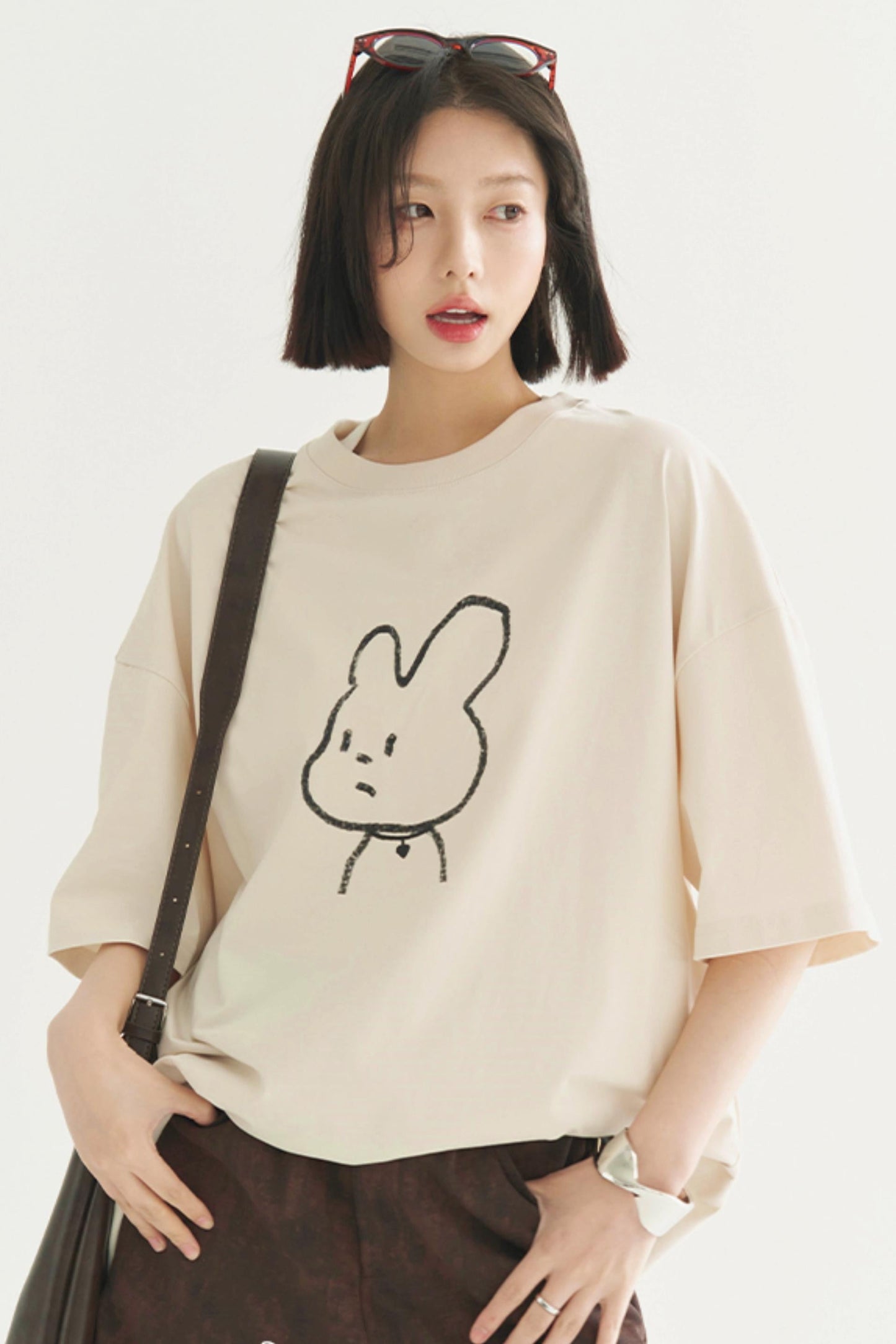 インクミニマリストTシャツスケッチ