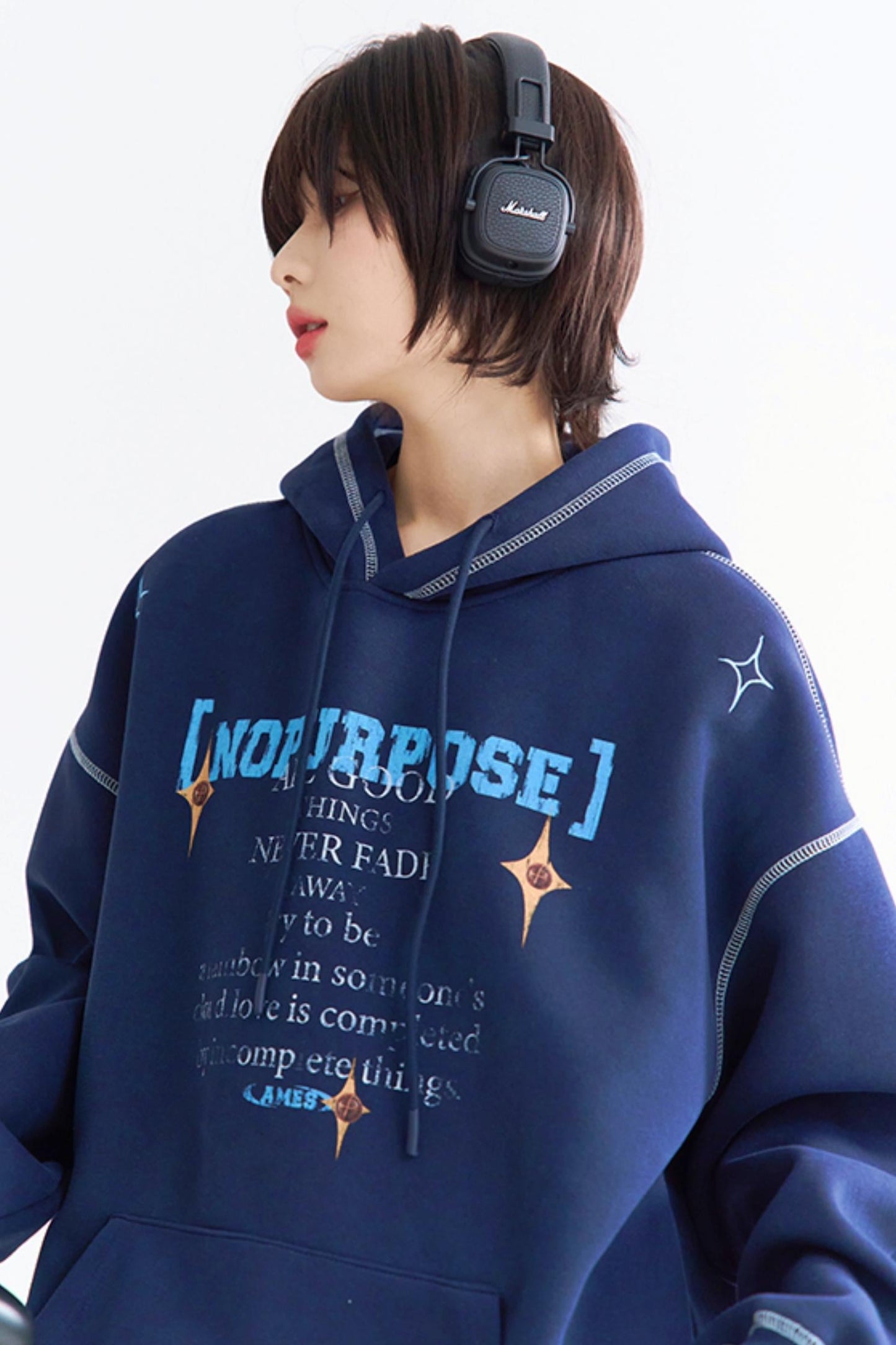 カジュアルカンガルーポケットパーカー