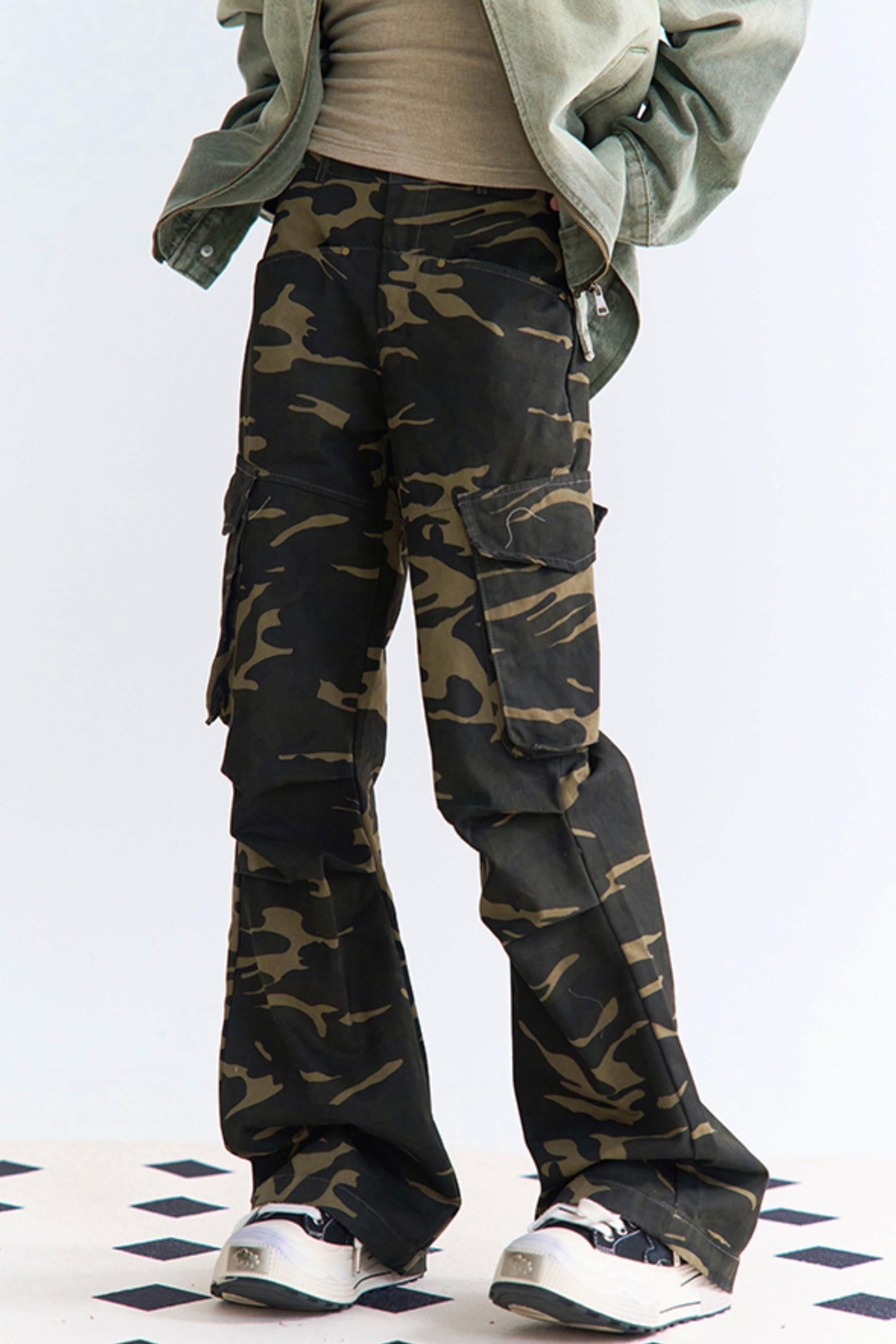 フィットパンツ 迷彩柄 リラックス