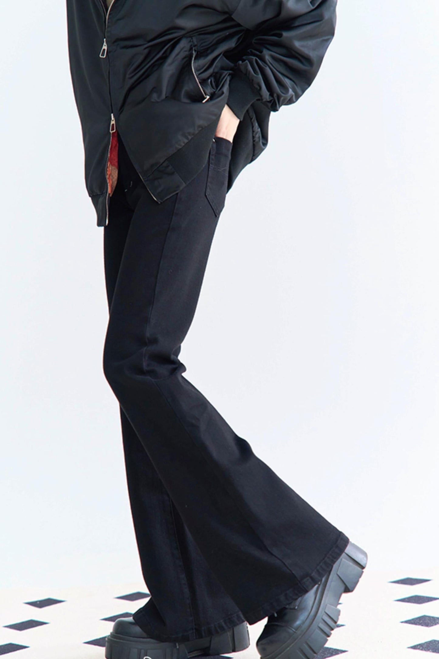 Schmale Micro-Flare-Jeans