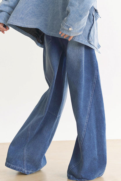 Wide Gravity of Jeans Leg Museum Retro