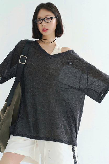 軽量シアーVネックTシャツ