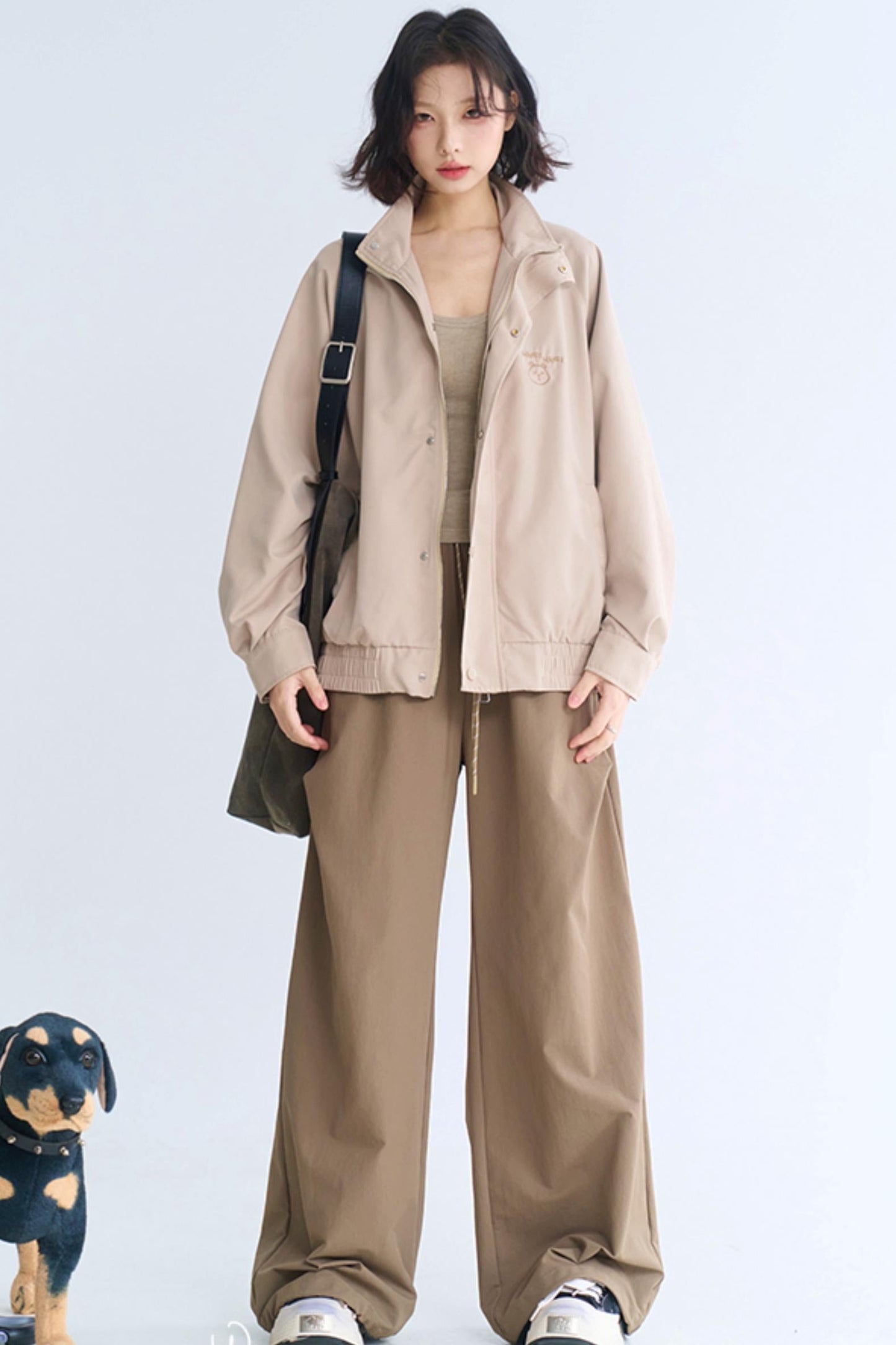 ミニマリストなワイドレッグカジュアルパンツ