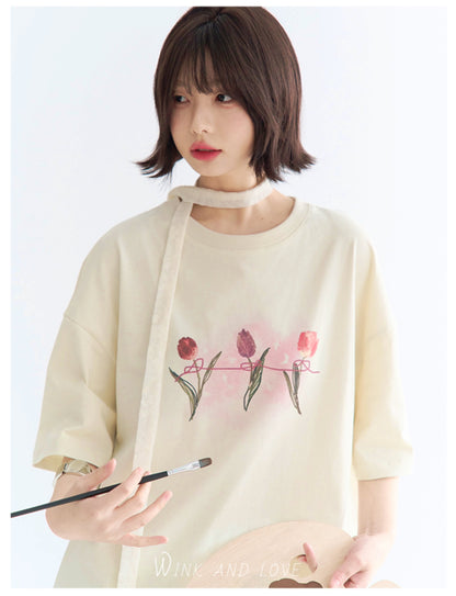 ミニマリストプリントTシャツ チューリップ