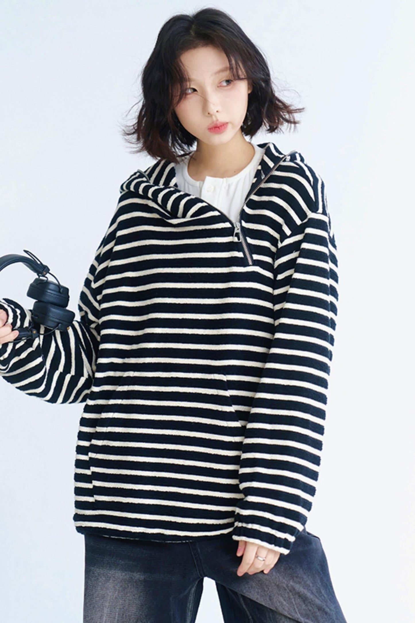 フード付きパンツセーターのセットアップ