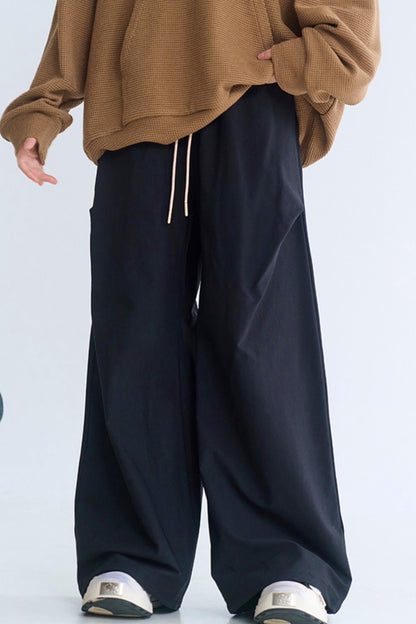 ミニマリストなワイドレッグカジュアルパンツ