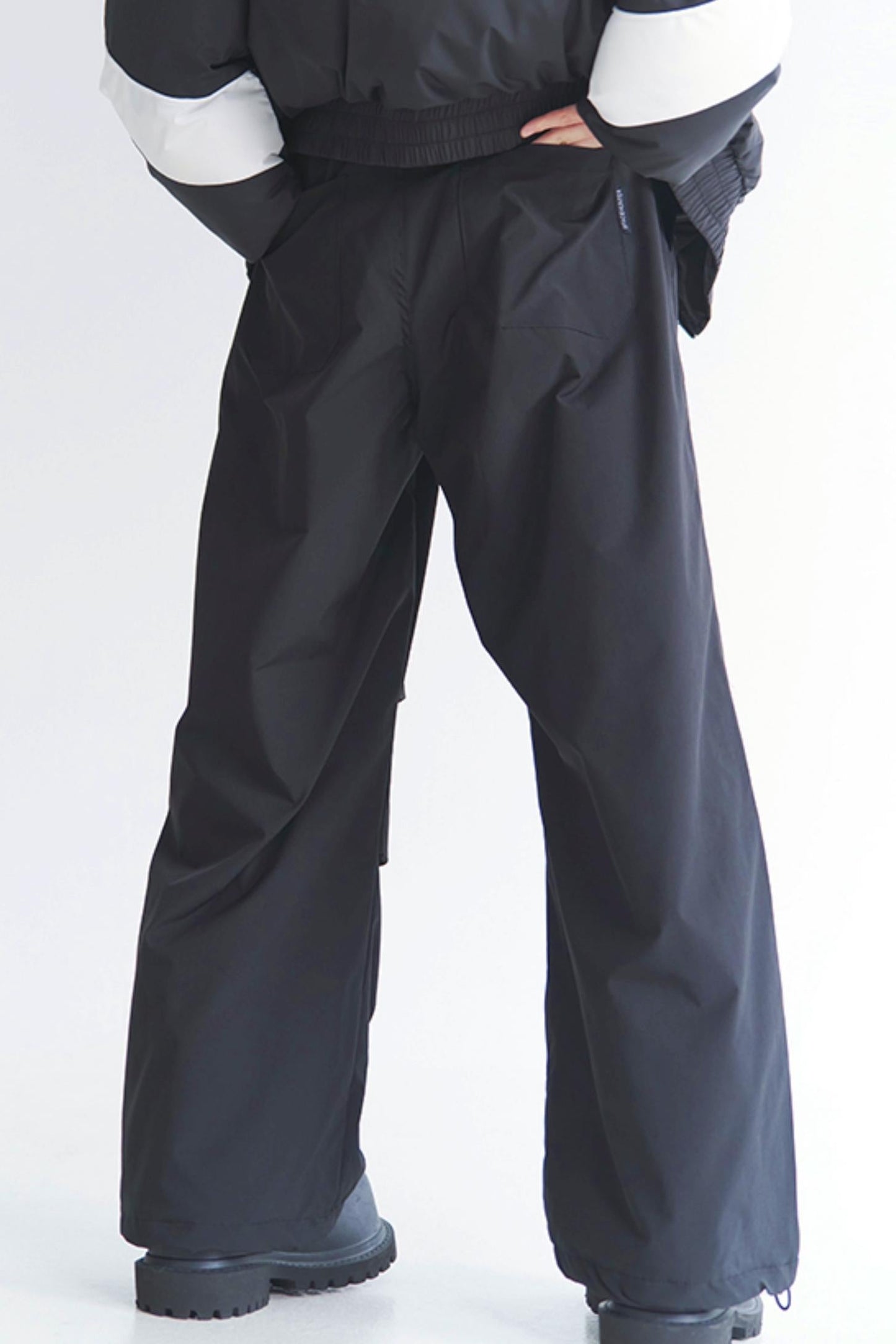 ミュージアムパンツ レディース プリーツ コージーボアグラビティ - カジュアルパンツ 冬