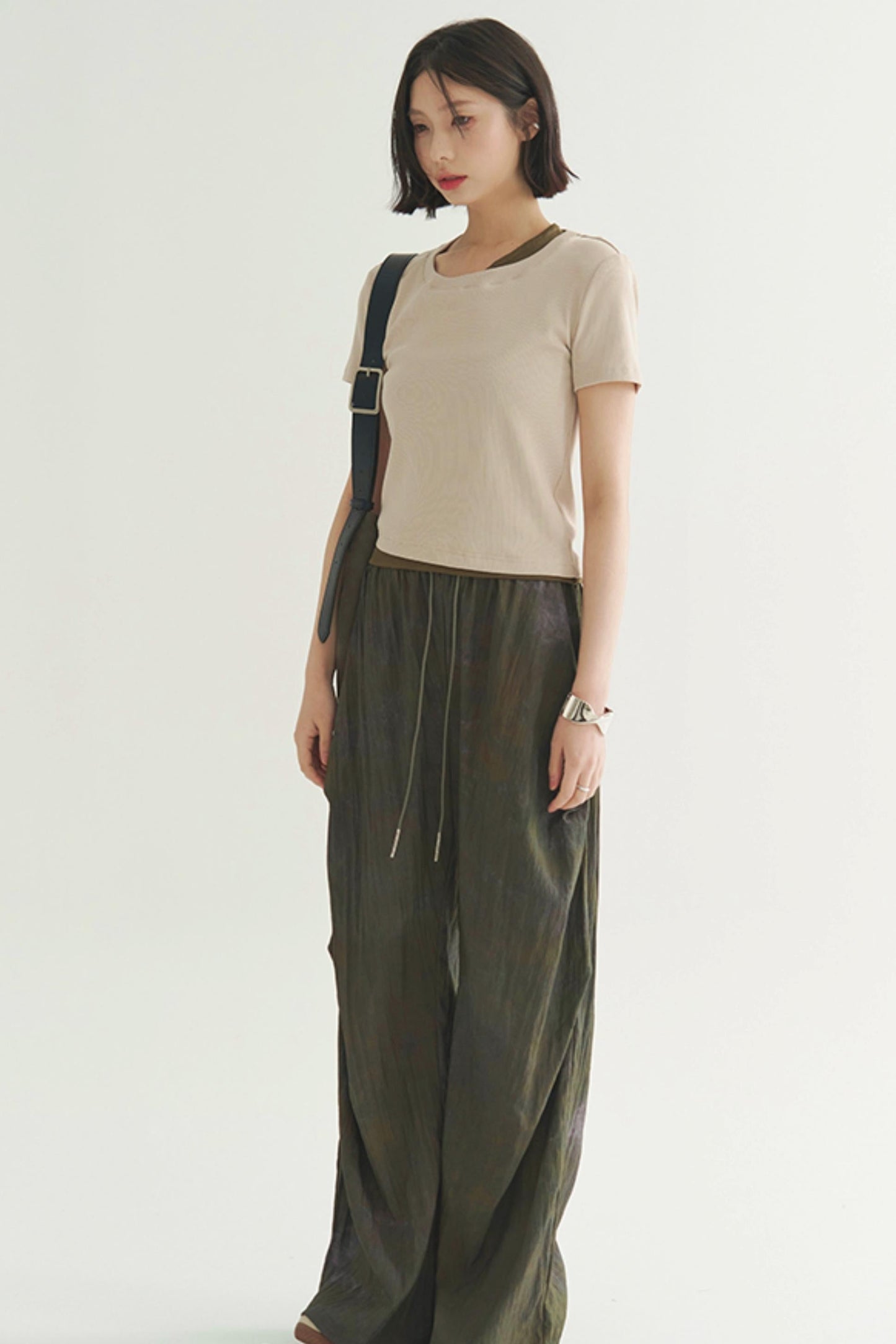 ドレーププリーツカジュアルパンツ