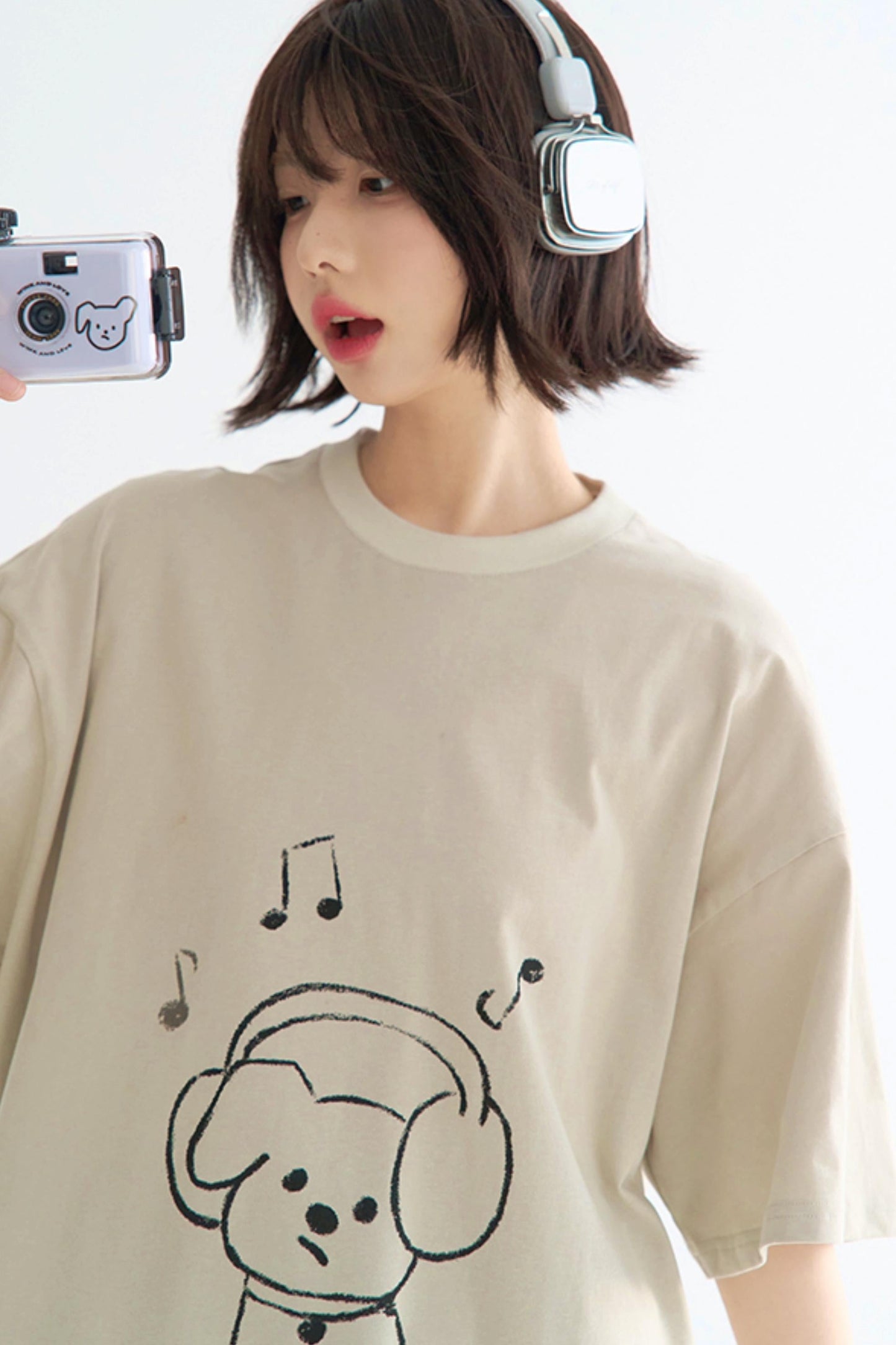 ルーズフィットグラフィックTシャツ パピー