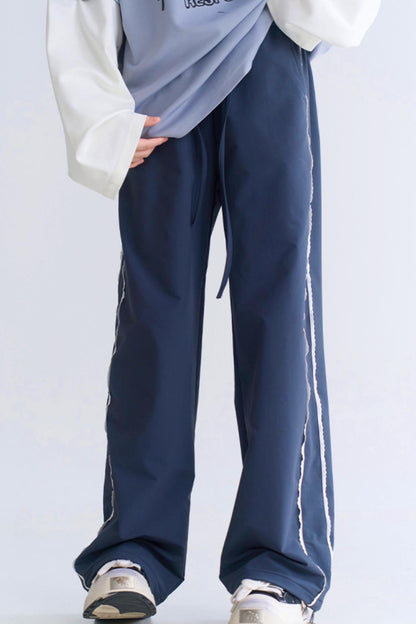 スポーティなレースのカジュアルスタイルパンツ