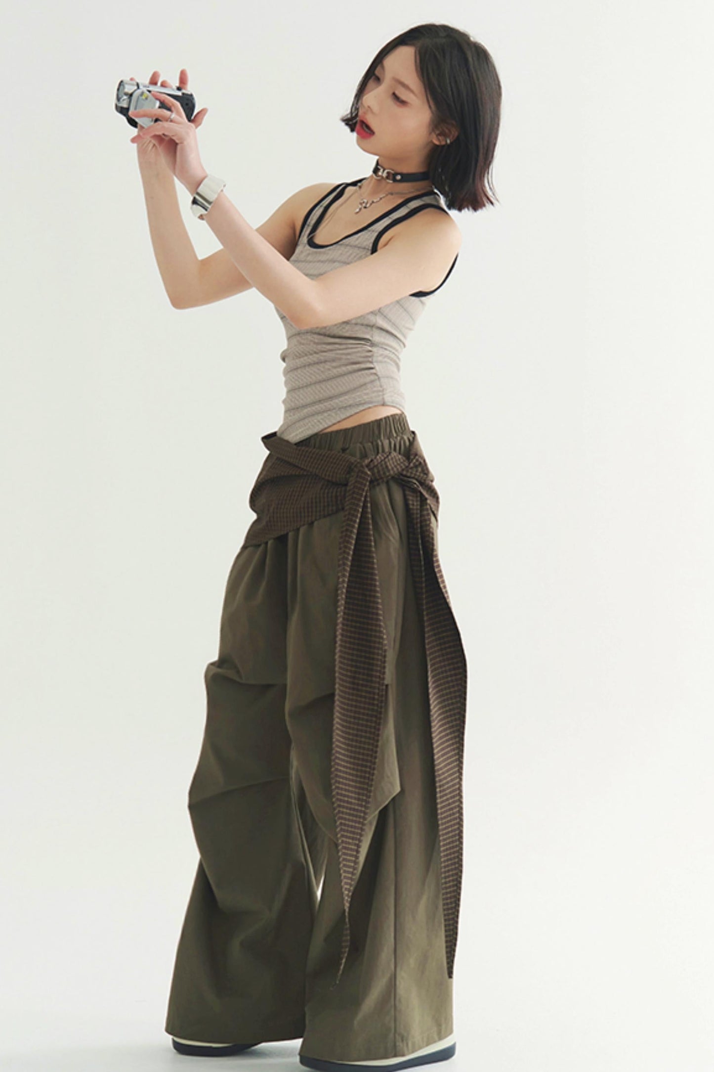 エレガントなパンツ トラウザー ワイドプリーツ