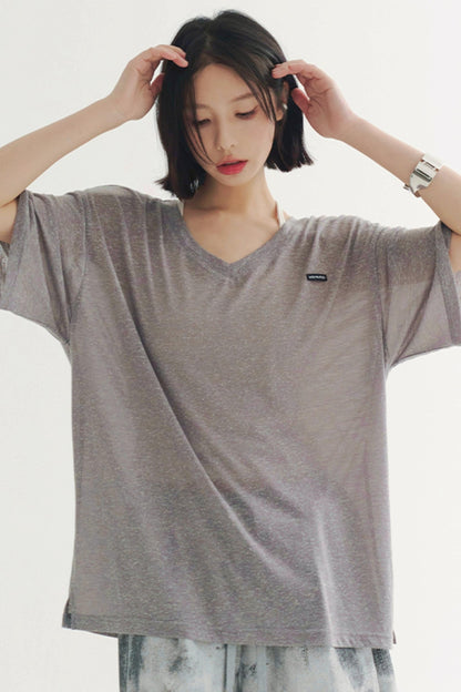 軽量シアーVネックTシャツ