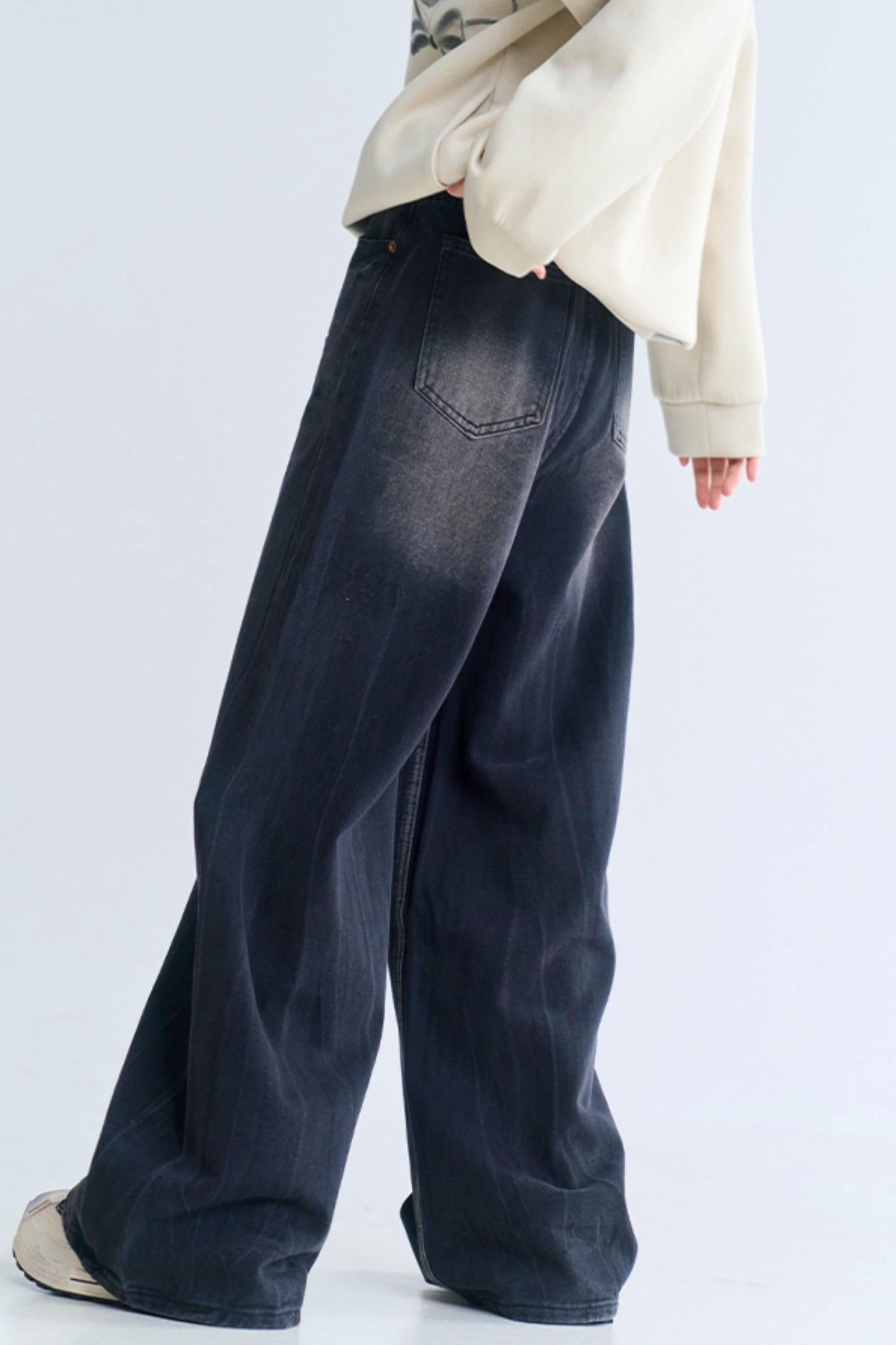 リラックスジーンズ ウォッシュドフィット