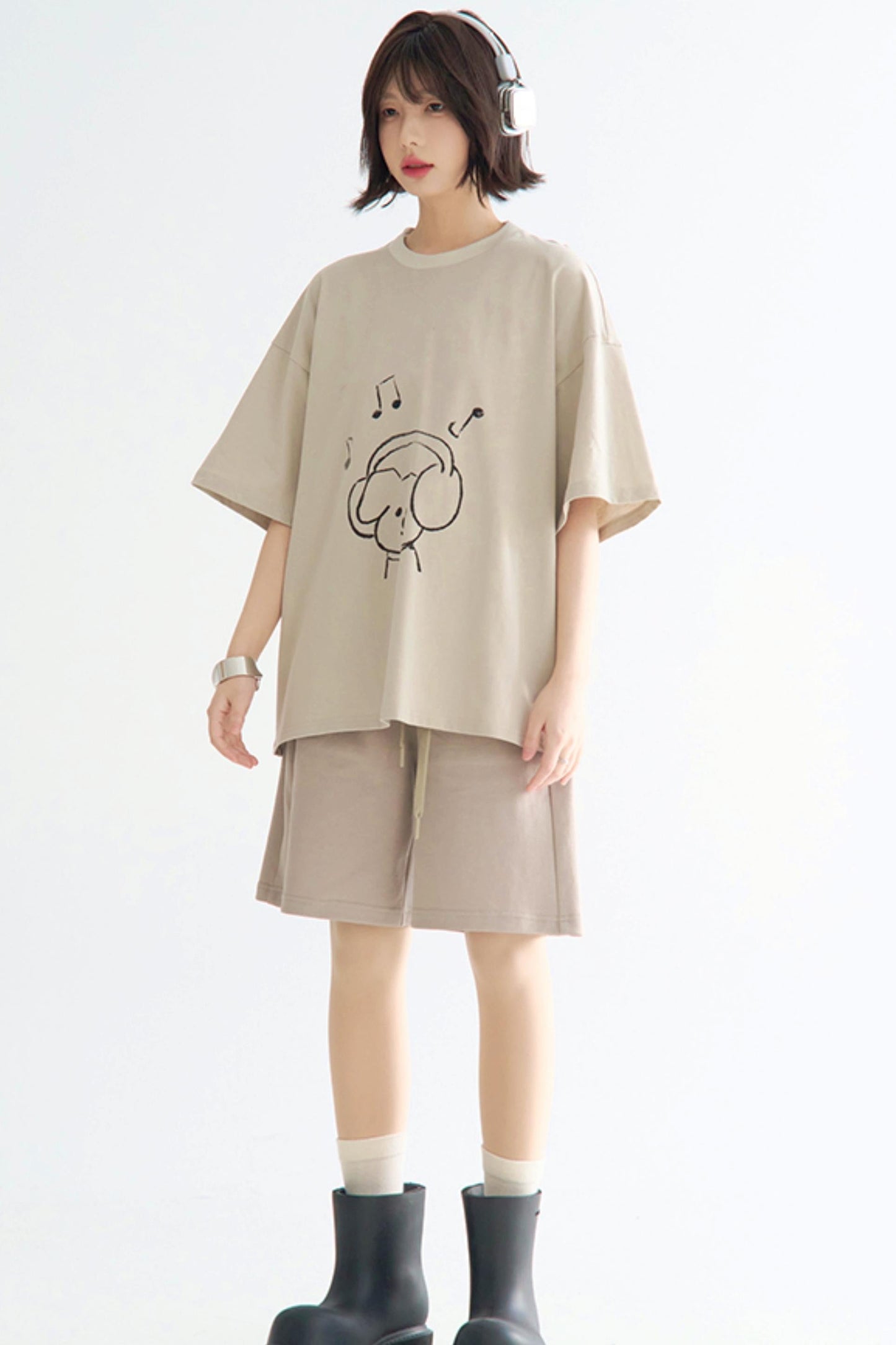 ルーズフィットグラフィックTシャツ パピー