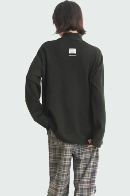 グラビティミュージアム フラワータートルネック ルーズ レディースモデル 春/秋 Tシャツ