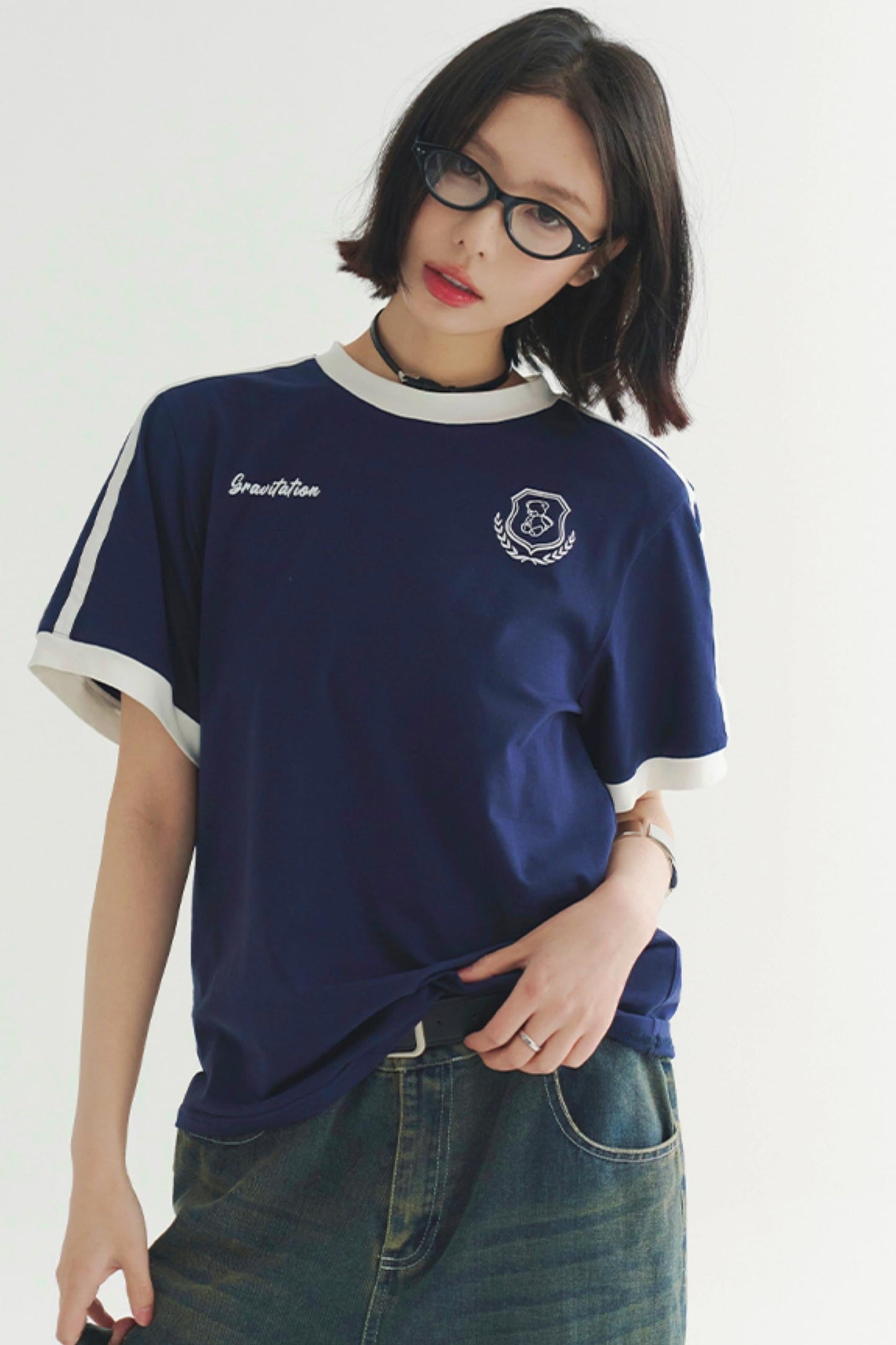 グラビティポジティブTシャツ ベアバッジプリント