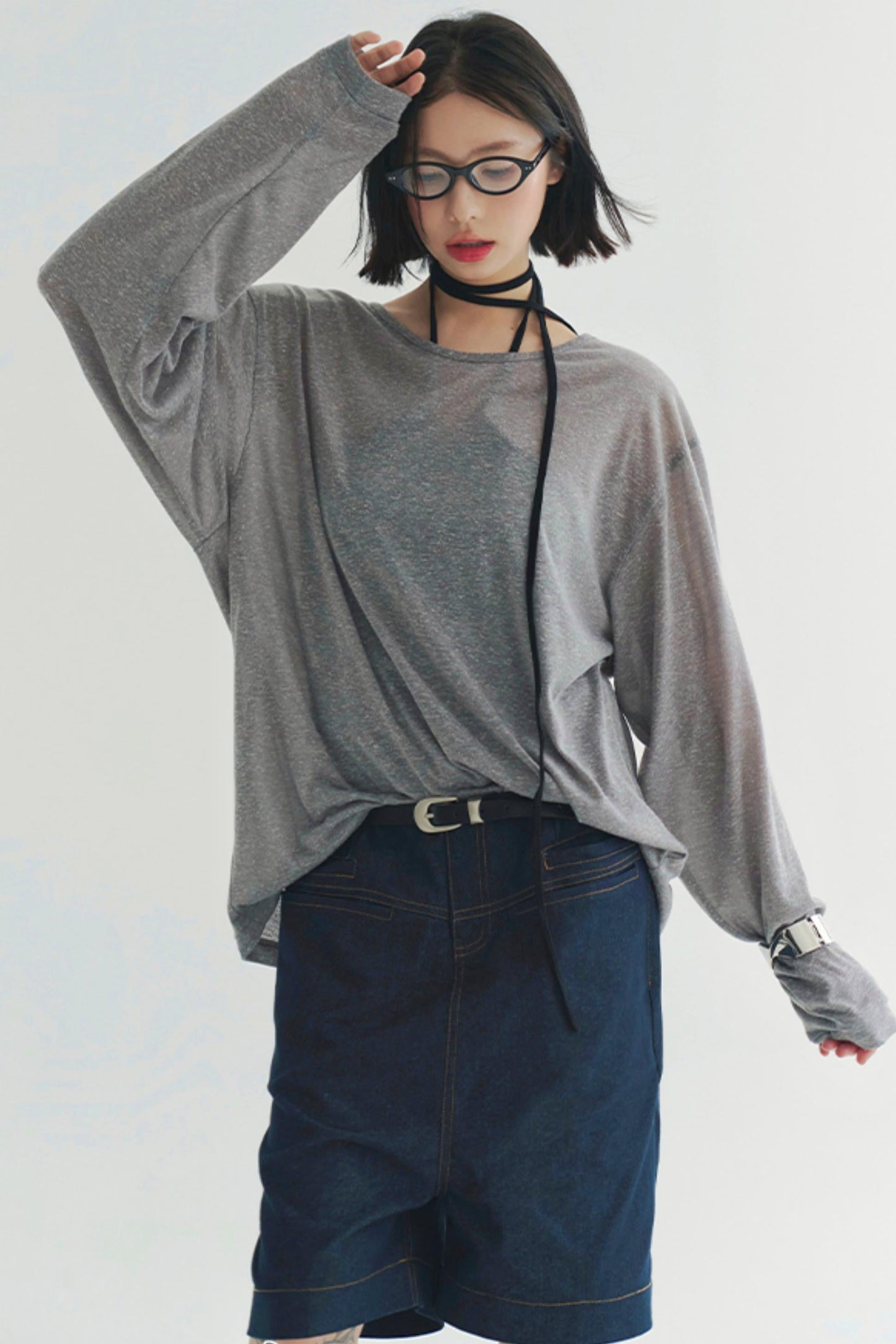 軽量シアーVネックTシャツ