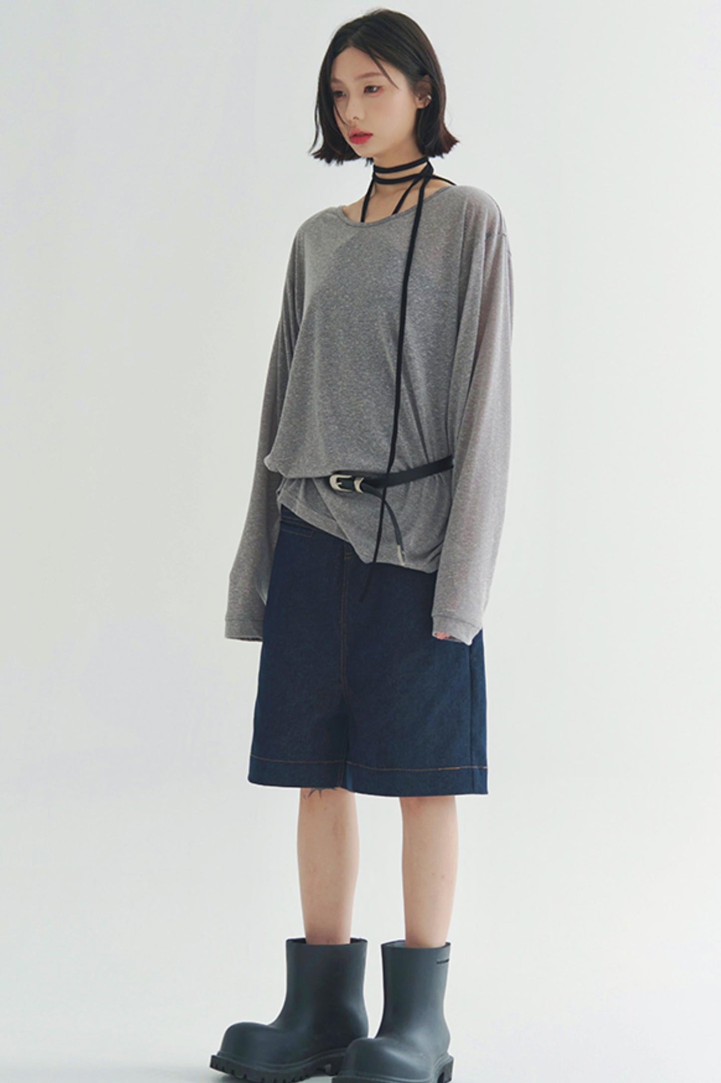 軽量シアーVネックTシャツ