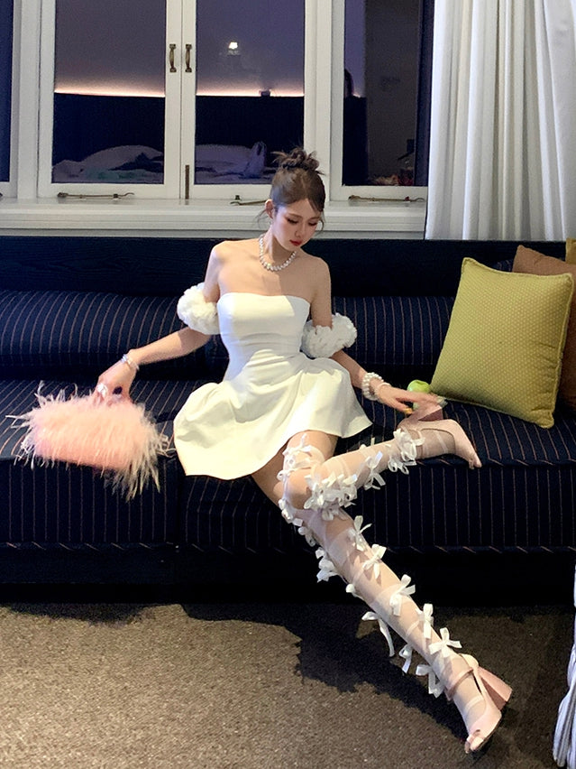 Crisscorss Details Overknee-Strümpfe mit Schleife und Bändern, Weiß/Schwarz