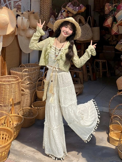 キャミトップ タッセル シェルチャーム グリーン スリムフィットヘム