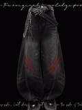 Weite Jeans mit verblasstem Kratzmuster und Used-Look im Punk-Look in verwaschenem Schwarz