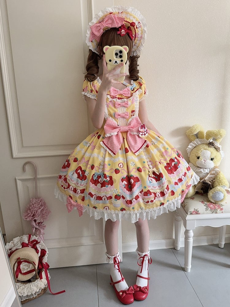 Kuchen süße süße Erdbeere ein Ärmel gelbes Kleid Lolita Stück Kurzdruck