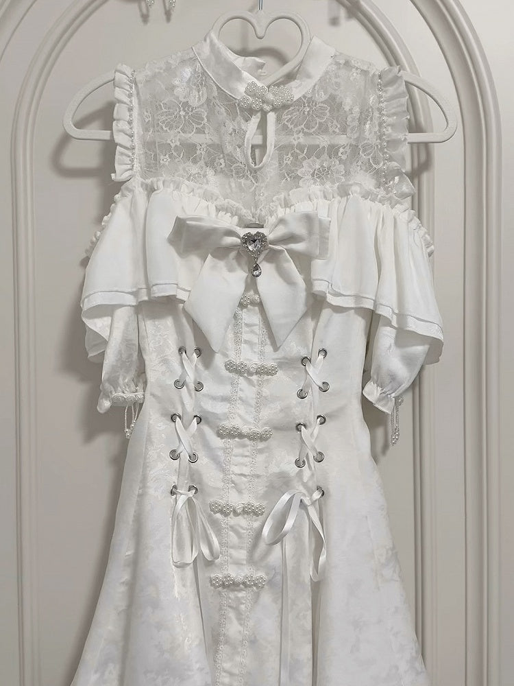 スタイルイリュージョン ボウタイ ミニドレスセット - ケイ チャイナドレス ホワイト + ショーツ ジライネックライン + ベルスリーブ