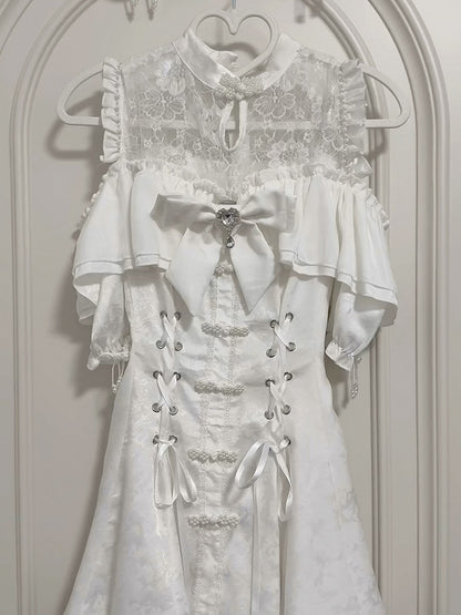 スタイルイリュージョン ボウタイ ミニドレスセット - ケイ チャイナドレス ホワイト + ショーツ ジライネックライン + ベルスリーブ