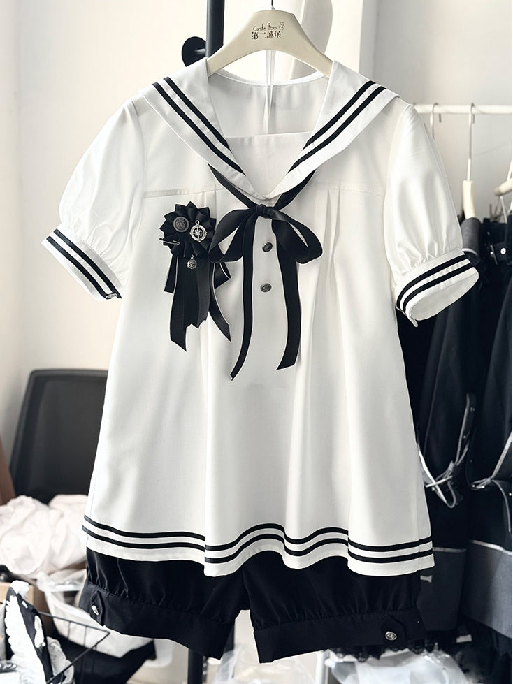 and Sailor Collar Black Shirt White Shorts Sleeves Short