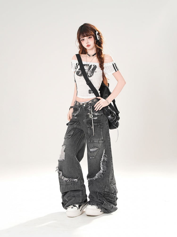 Slim-fitting Red/Black Off-the-shoulder Number Print Neckline