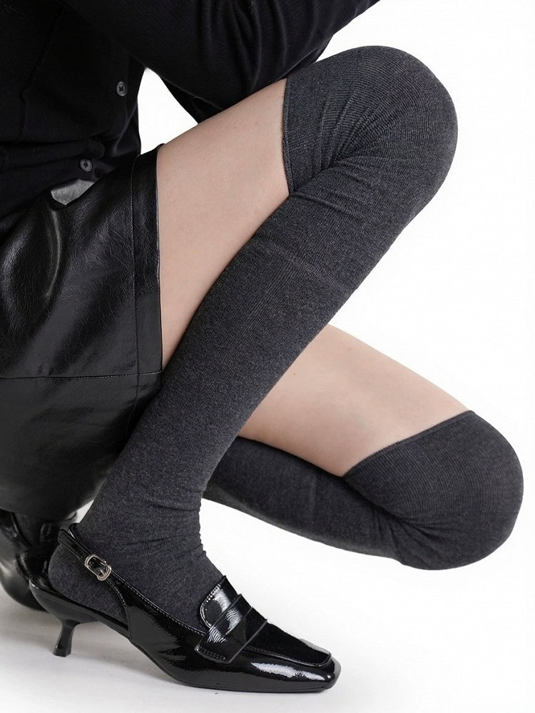 6-Color Minimalist Solid Overknee Socks - ModaSwings