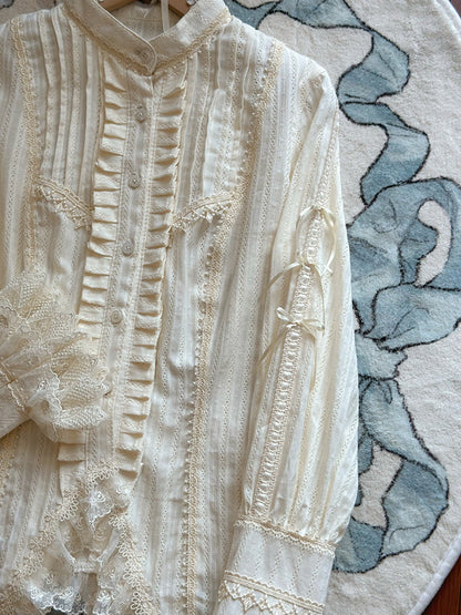 Sleeevs with Pleating Stand and Collar Lace Trim Blouse Beige Details Long