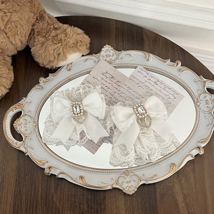 Schwarz-weiße Jirai Kei-Armmanschetten aus Spitze mit Schleife und Strass-Akzenten, Rosa/Weiß/