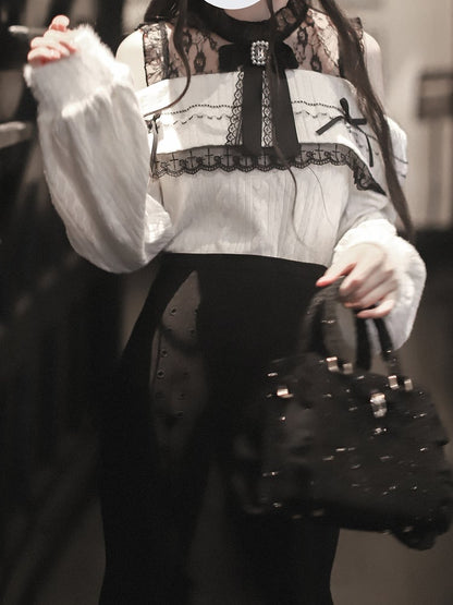 Aesthetic Shoulder Neckline Illusion Jirai with Contrast Pure Kei White Black - Innoncent Open and Sweater