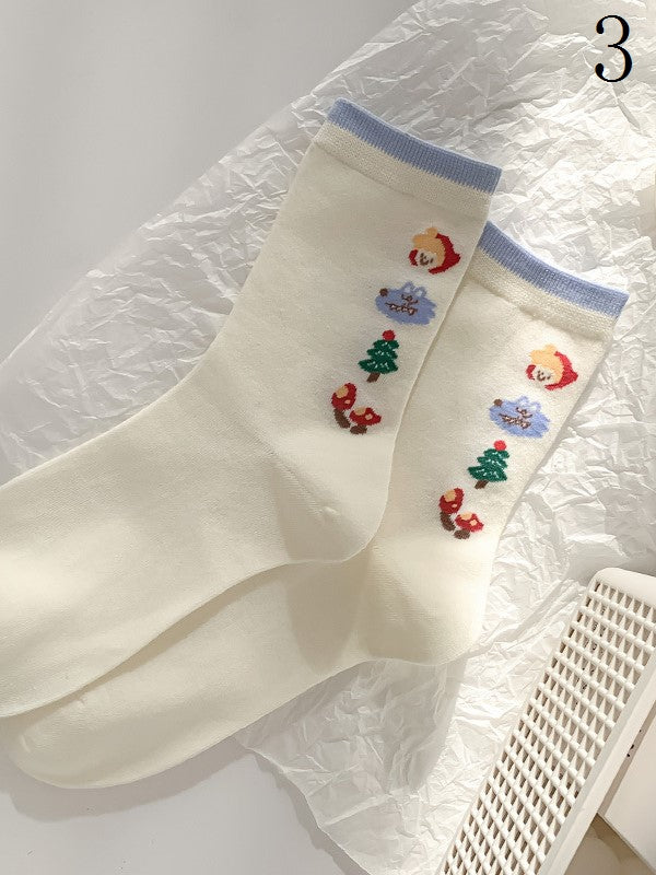 Print and Calf With Apple White Socks Options Floral 4