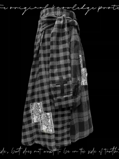 Faux Punk Plaid Rock Dunkelgrau Kreuz und Drachen Applikationen Wasteland Zweiteiler